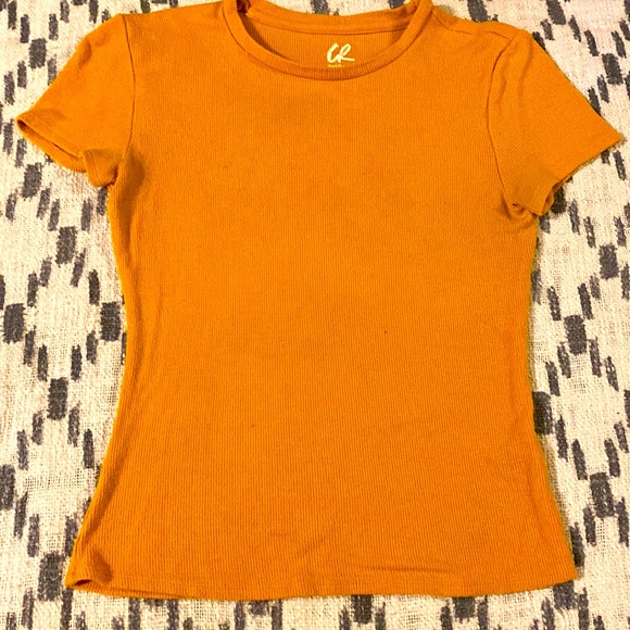 I wanted a different kind of mustered yellow but over all cute - Picture 1 of 3